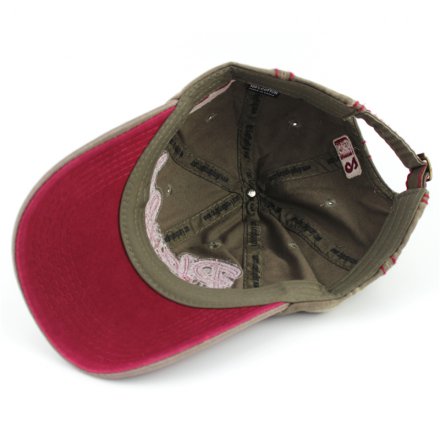 刺繡套色六頁(yè)帽定制